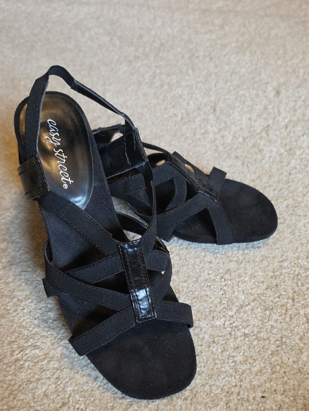 easy street Black Strappy Slingback Heels Sz 8
